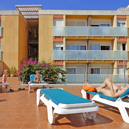 Costa D'or Apartment *
